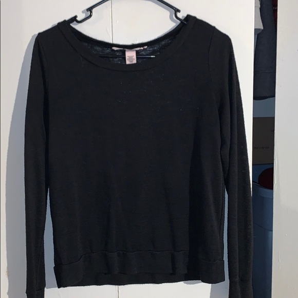 Victoria’s Secret Black Pajama Shirt - Picture 2 of 2